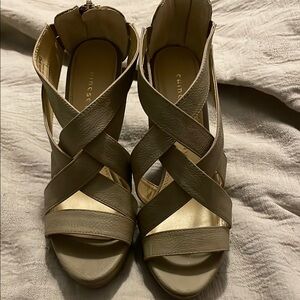Chic Taupe Strappy Sandals